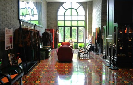 【石奧客棧】邀您共舞東方與南洋的時光詩篇！